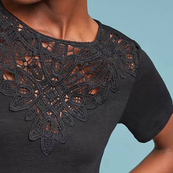 EUC Anthropologie (James Coviello) Laced Linen Tee (XS) - Picture 2 of 10